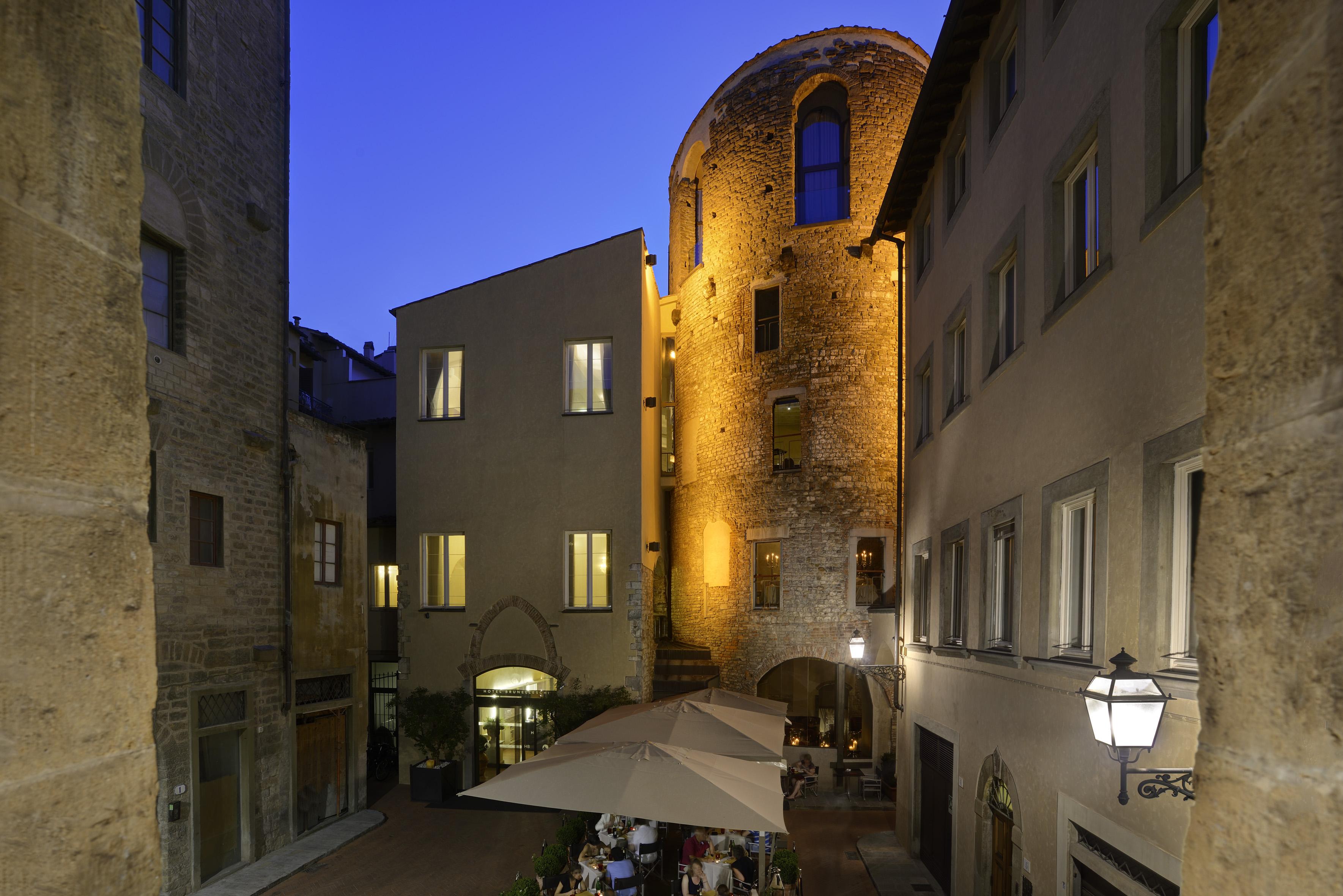 Brunelleschi Hotel Florenţa Exterior foto